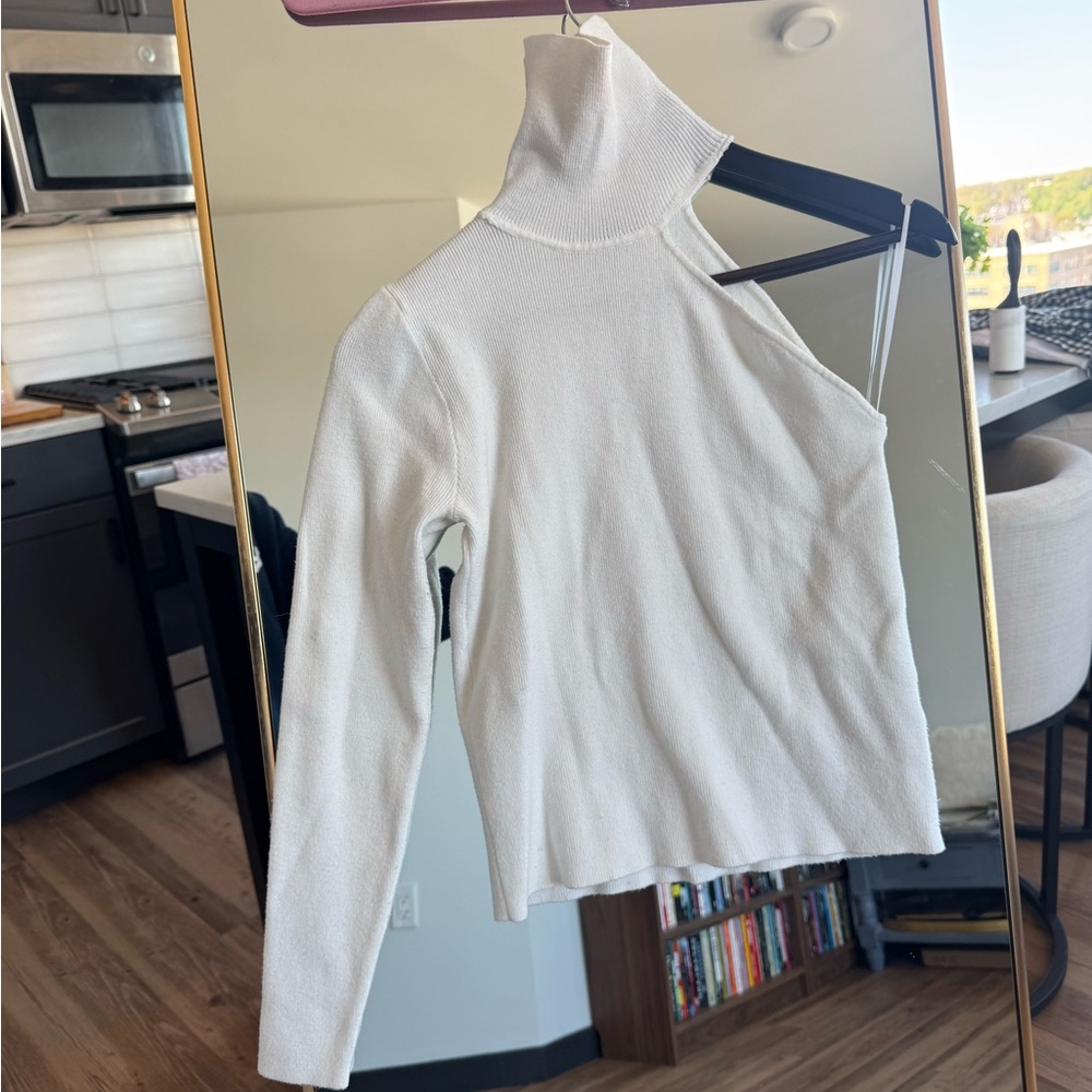 Bardot White Asymmetric One-Shoulder Turtleneck Sweater